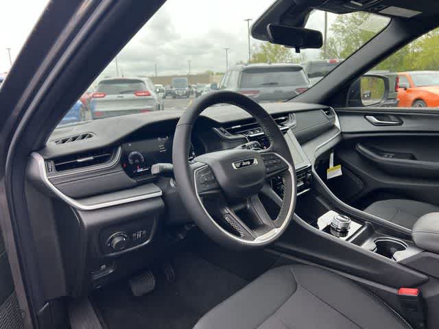 2026 Jeep Grand Cherokee GRAND CHEROKEE L LAREDO X 4X4
