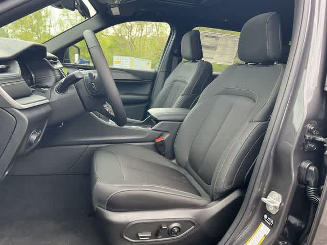 2026 Jeep Grand Cherokee GRAND CHEROKEE L LAREDO X 4X4