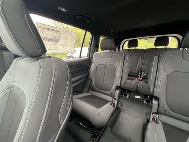 2026 Jeep Grand Cherokee GRAND CHEROKEE L LAREDO X 4X4
