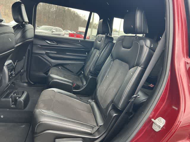 2023 Jeep Grand Cherokee L Altitude 4x4