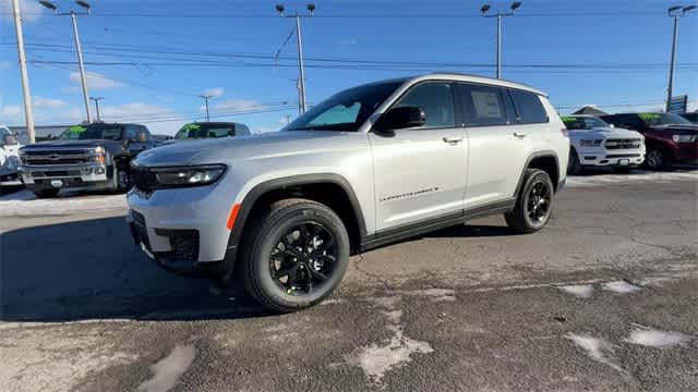 2025 Jeep Grand Cherokee GRAND CHEROKEE L ALTITUDE X 4X4