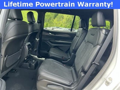 2025 Jeep Grand Cherokee L Altitude 4x4