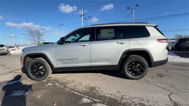 2025 Jeep Grand Cherokee GRAND CHEROKEE L ALTITUDE X 4X4