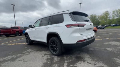 2026 Jeep Grand Cherokee GRAND CHEROKEE L LAREDO ALTITUDE 4X4