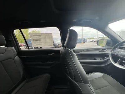 2026 Jeep Grand Cherokee GRAND CHEROKEE L LAREDO ALTITUDE 4X4