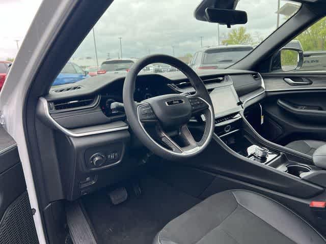 2026 Jeep Grand Cherokee GRAND CHEROKEE L LAREDO ALTITUDE 4X4