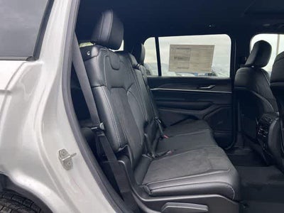 2026 Jeep Grand Cherokee GRAND CHEROKEE L LAREDO ALTITUDE 4X4