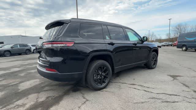 2026 Jeep Grand Cherokee GRAND CHEROKEE L LAREDO ALTITUDE 4X4