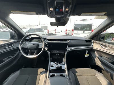 2026 Jeep Grand Cherokee GRAND CHEROKEE L LAREDO ALTITUDE 4X4