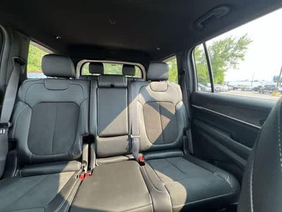 2026 Jeep Grand Cherokee GRAND CHEROKEE L LAREDO ALTITUDE 4X4