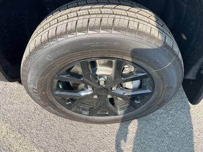 2026 Jeep Grand Cherokee GRAND CHEROKEE L LAREDO ALTITUDE 4X4