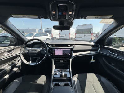 2026 Jeep Grand Cherokee GRAND CHEROKEE L LAREDO ALTITUDE 4X4
