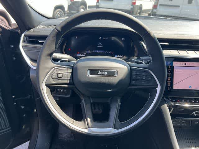 2026 Jeep Grand Cherokee GRAND CHEROKEE L LAREDO ALTITUDE 4X4
