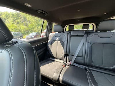 2026 Jeep Grand Cherokee GRAND CHEROKEE L LAREDO ALTITUDE 4X4