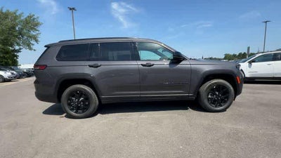 2026 Jeep Grand Cherokee GRAND CHEROKEE L LAREDO ALTITUDE 4X4
