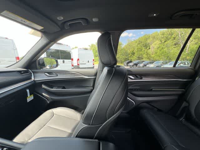 2026 Jeep Grand Cherokee GRAND CHEROKEE L LIMITED RESERVE 4X4