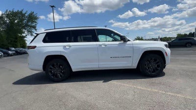 2026 Jeep Grand Cherokee GRAND CHEROKEE L LIMITED RESERVE 4X4