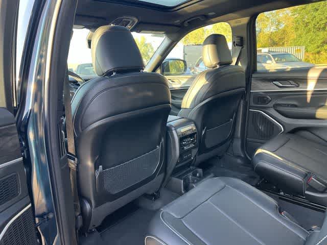 2026 Jeep Grand Cherokee GRAND CHEROKEE L LIMITED RESERVE 4X4