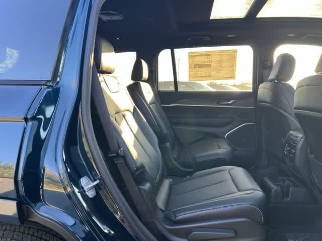 2026 Jeep Grand Cherokee GRAND CHEROKEE L LIMITED RESERVE 4X4
