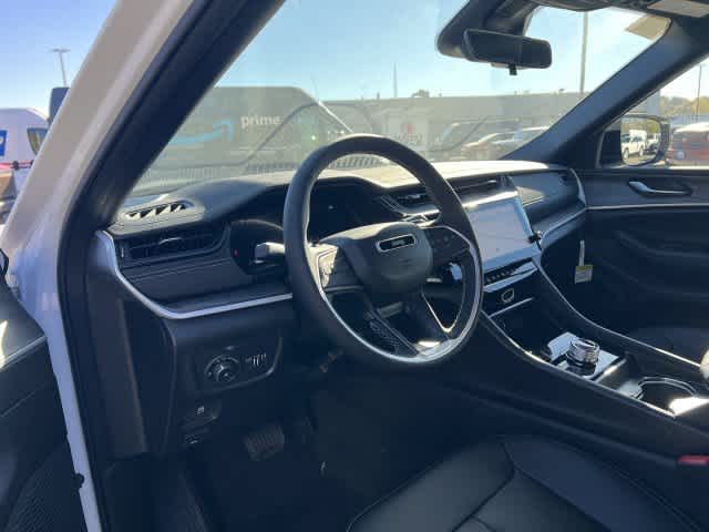 2027 Jeep Grand Cherokee GRAND CHEROKEE L LIMITED 4X4