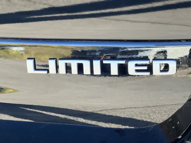 2027 Jeep Grand Cherokee GRAND CHEROKEE L LIMITED 4X4