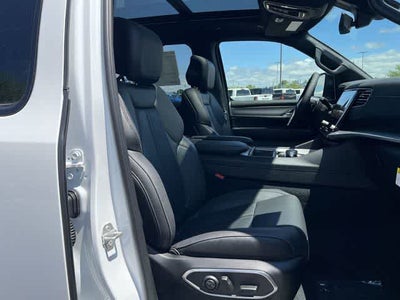 2026 Jeep Grand Wagoneer GRAND WAGONEER L LIMITED ALTITUDE 4X4