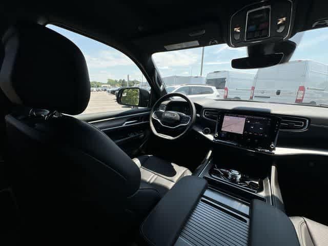 2026 Jeep Grand Wagoneer GRAND WAGONEER LIMITED ALTITUDE 4X4