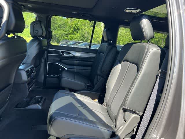 2026 Jeep Grand Wagoneer GRAND WAGONEER LIMITED ALTITUDE 4X4