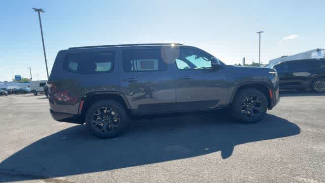 2026 Jeep Grand Wagoneer GRAND WAGONEER LIMITED ALTITUDE 4X4