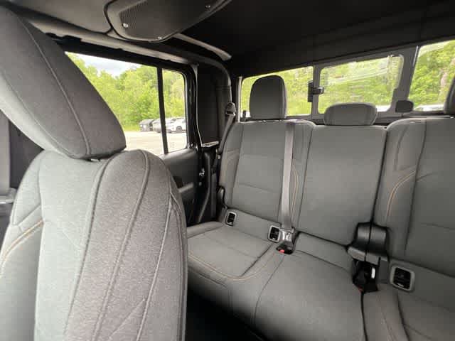 2026 Jeep Gladiator GLADIATOR SPORT S 4X4