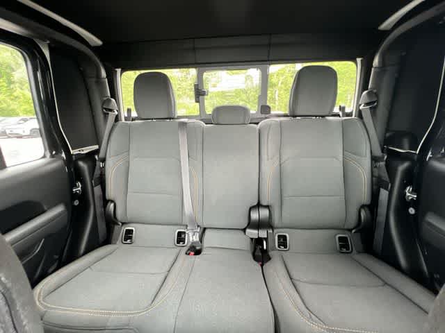 2026 Jeep Gladiator GLADIATOR SPORT S 4X4
