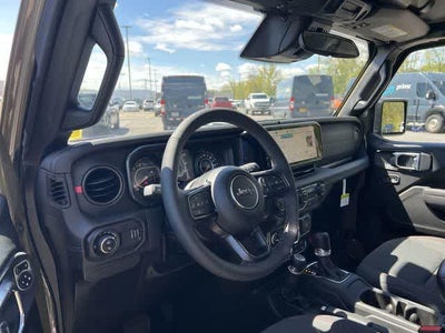 2026 Jeep Gladiator GLADIATOR RUBICON 4X4