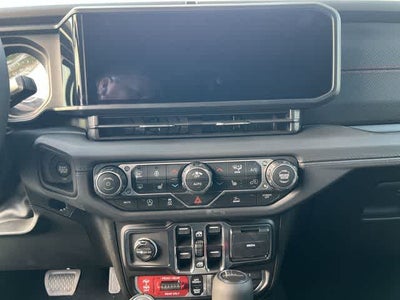 2026 Jeep Gladiator GLADIATOR SHADOW OPS 4X4