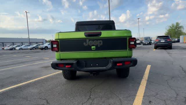 2026 Jeep Gladiator GLADIATOR SHADOW OPS 4X4