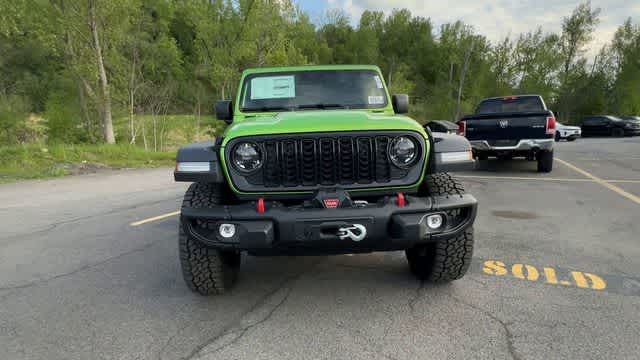 2026 Jeep Gladiator GLADIATOR SHADOW OPS 4X4