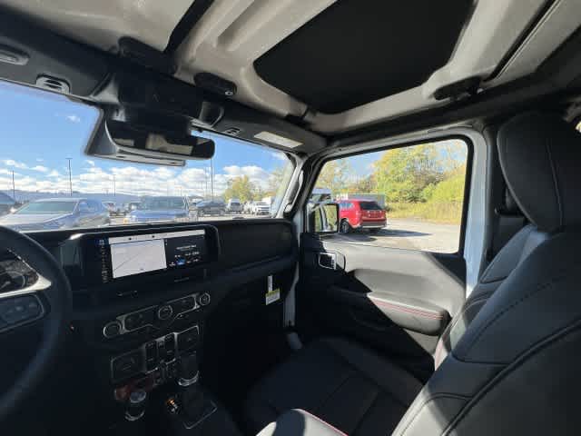 2027 Jeep Gladiator GLADIATOR RUBICON 4X4