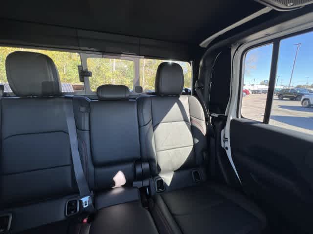 2027 Jeep Gladiator GLADIATOR RUBICON 4X4