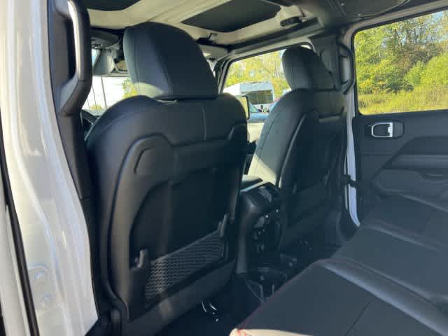 2027 Jeep Gladiator GLADIATOR RUBICON 4X4