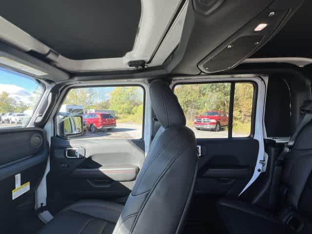 2027 Jeep Gladiator GLADIATOR RUBICON 4X4