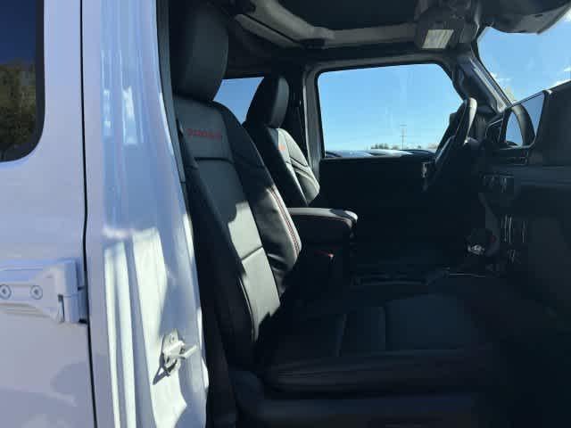 2027 Jeep Gladiator GLADIATOR RUBICON 4X4