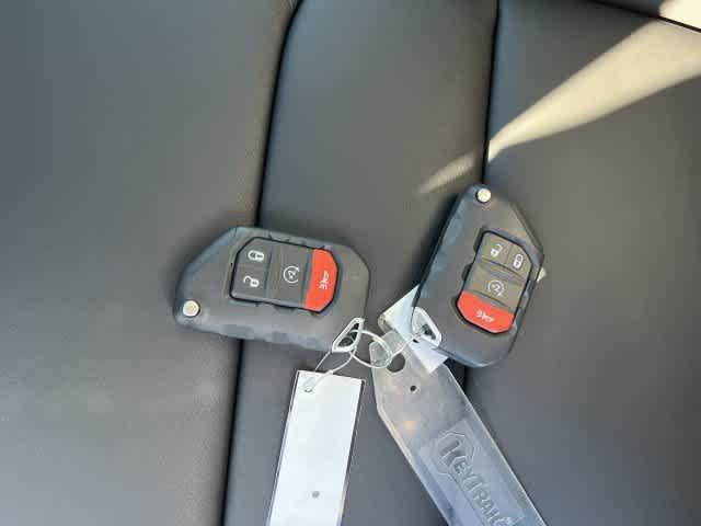 2027 Jeep Gladiator GLADIATOR RUBICON 4X4