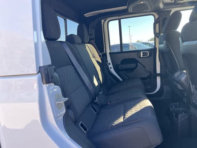 2027 Jeep Gladiator GLADIATOR MOJAVE 4X4
