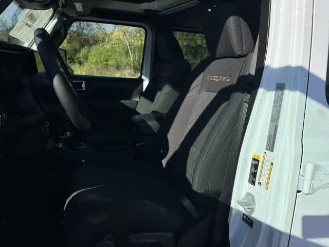 2027 Jeep Gladiator GLADIATOR MOJAVE 4X4