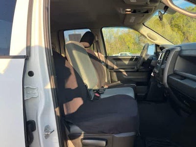2019 RAM 1500 Classic Express Quad Cab 4x4 6'4' Box