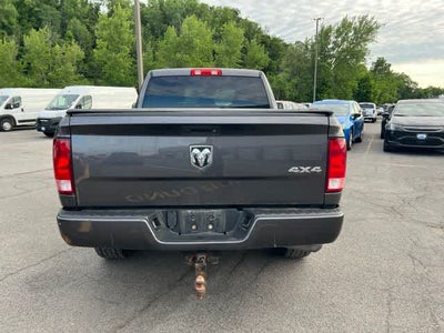 2018 RAM 1500 Express Quad Cab 4x4 6'4' Box
