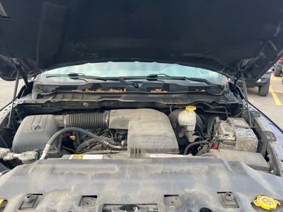 2018 RAM 1500 Express Quad Cab 4x4 6'4' Box