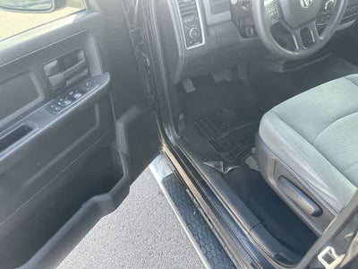 2018 RAM 1500 Express Quad Cab 4x4 6'4' Box