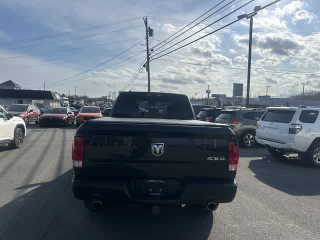 2018 RAM 1500 Express Quad Cab 4x4 6'4' Box