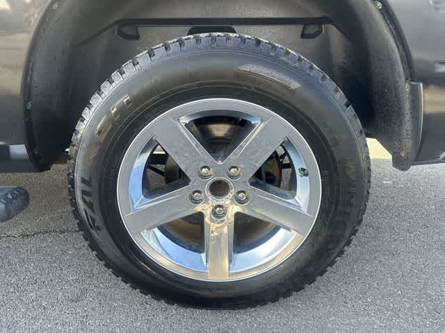 2018 RAM 1500 Express Quad Cab 4x4 6'4' Box