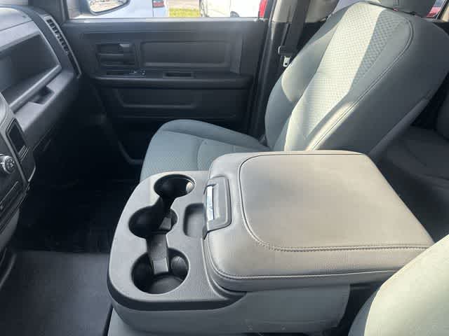 2018 RAM 1500 Express Quad Cab 4x4 6'4' Box